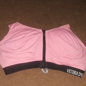 Victoria secret knockout sport bra front closure